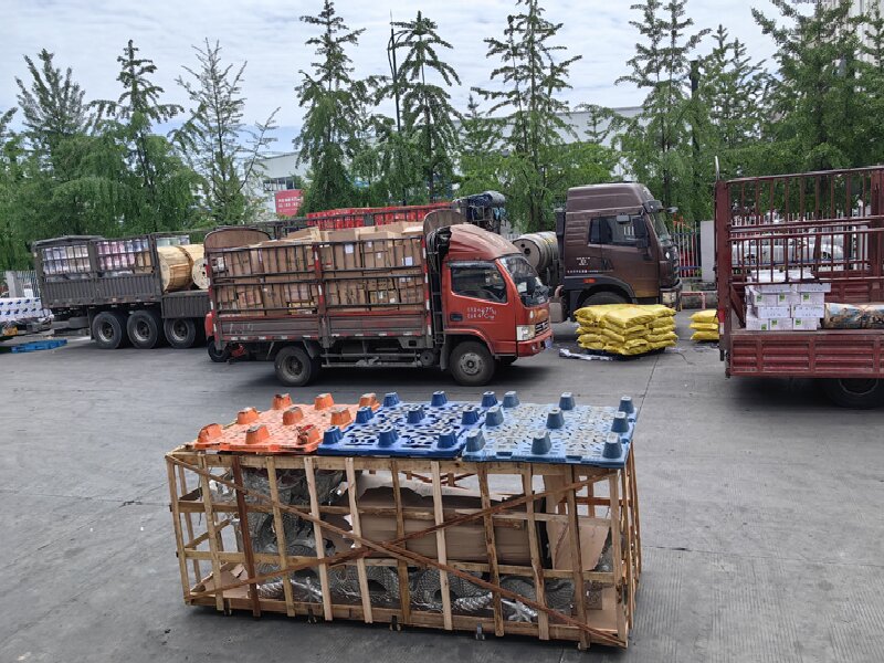 成都到尖山區(qū)物流公司