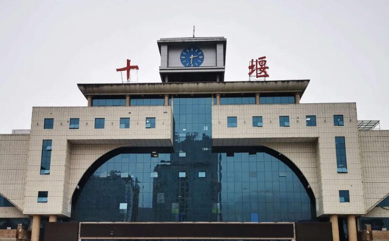 成都到十堰物流公司