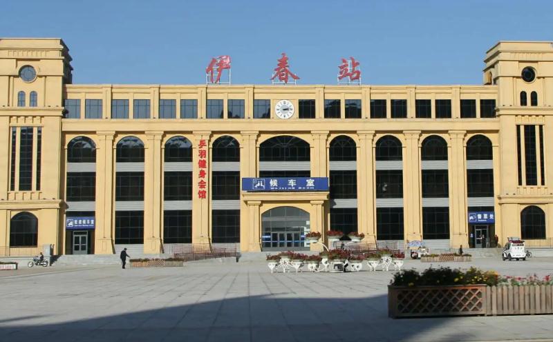 成都到伊春物流公司